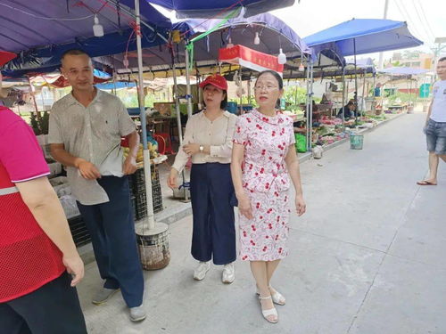 王文荣带队到干沟村 龙坡村开展卫生大检查活动